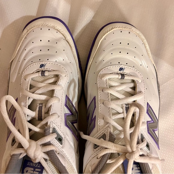 NEW BALANCE Women's WC806 Tennis Shoes White w Purple Size 9.5D (Wide) Like New! - Picture 8 of 16
